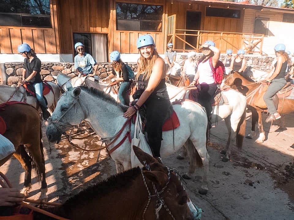 Exploring Ricon De La Vieja In Costa Rica | Travel Central America | Guanacaste | Hike | Hiking | Volcano | Rainforest | Backpacking Costa Rica | Mud bath | What to do | Where to sleep | Horse riding | Tubing | Backpackers Wanderlust |