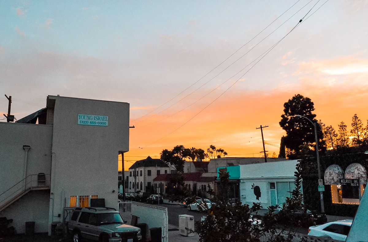 Stopover in Los Angeles, The United States | 48 and 24 Hour Itinerary | What to do in Los Angeles | Layover | Los Angeles | Stopover | One day in | Two days in | When to visit | Where to sleep | Where to eat | How to get around | What to do | Backpacking | Budget Travel | Solo Female Travel | Backpackers Wanderlust |