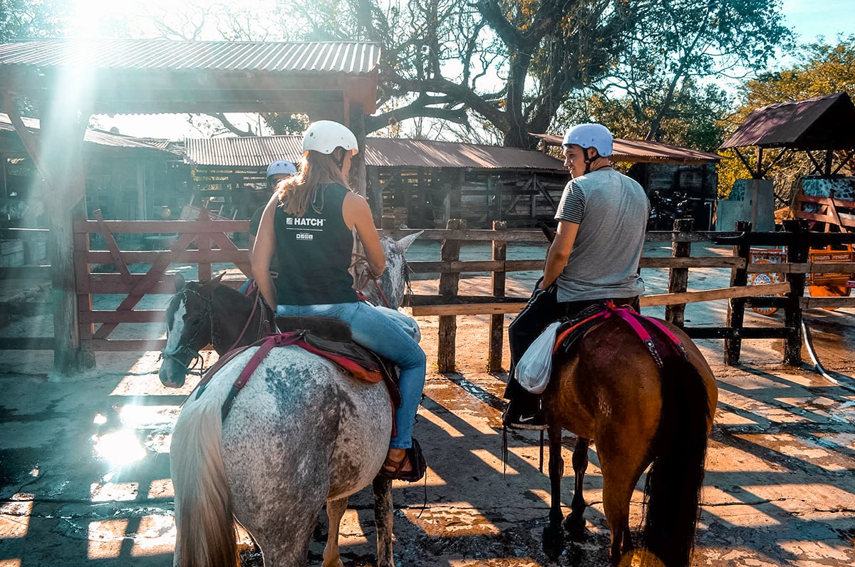 Exploring Ricon De La Vieja In Costa Rica | Travel Central America | Guanacaste | Hike | Hiking | Volcano | Rainforest | Backpacking Costa Rica | Mud bath | What to do | Where to sleep | Horse riding | Tubing | Backpackers Wanderlust |
