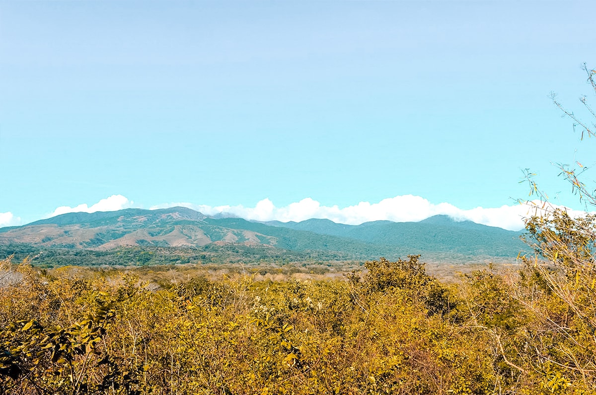 Exploring Ricon De La Vieja In Costa Rica | Travel Central America | Guanacaste | Hike | Hiking | Volcano | Rainforest | Backpacking Costa Rica | Mud bath | What to do | Where to sleep | Horse riding | Tubing | Backpackers Wanderlust |