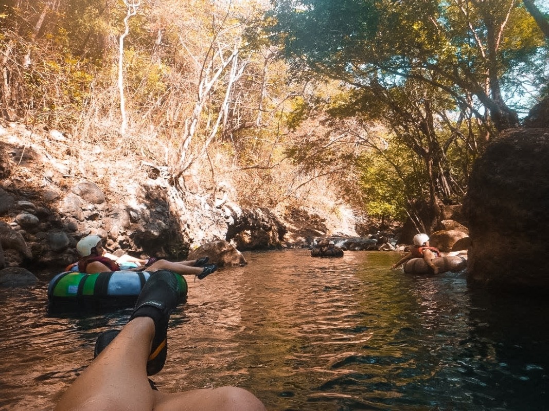 Exploring Ricon De La Vieja In Costa Rica | Travel Central America | Guanacaste | Hike | Hiking | Volcano | Rainforest | Backpacking Costa Rica | Mud bath | What to do | Where to sleep | Horse riding | Tubing | Backpackers Wanderlust |