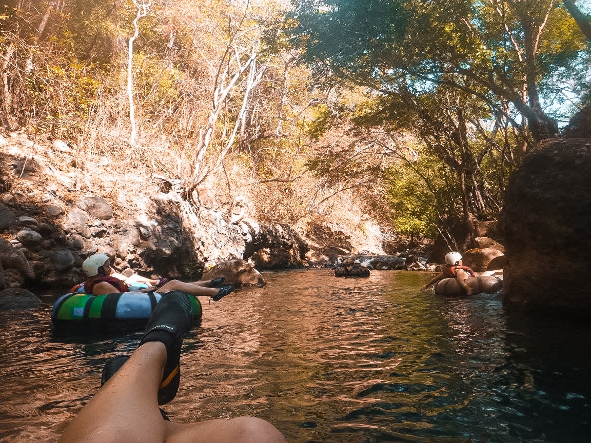 Exploring Ricon De La Vieja In Costa Rica | Travel Central America | Guanacaste | Hike | Hiking | Volcano | Rainforest | Backpacking Costa Rica | Mud bath | What to do | Where to sleep | Horse riding | Tubing | Backpackers Wanderlust |
