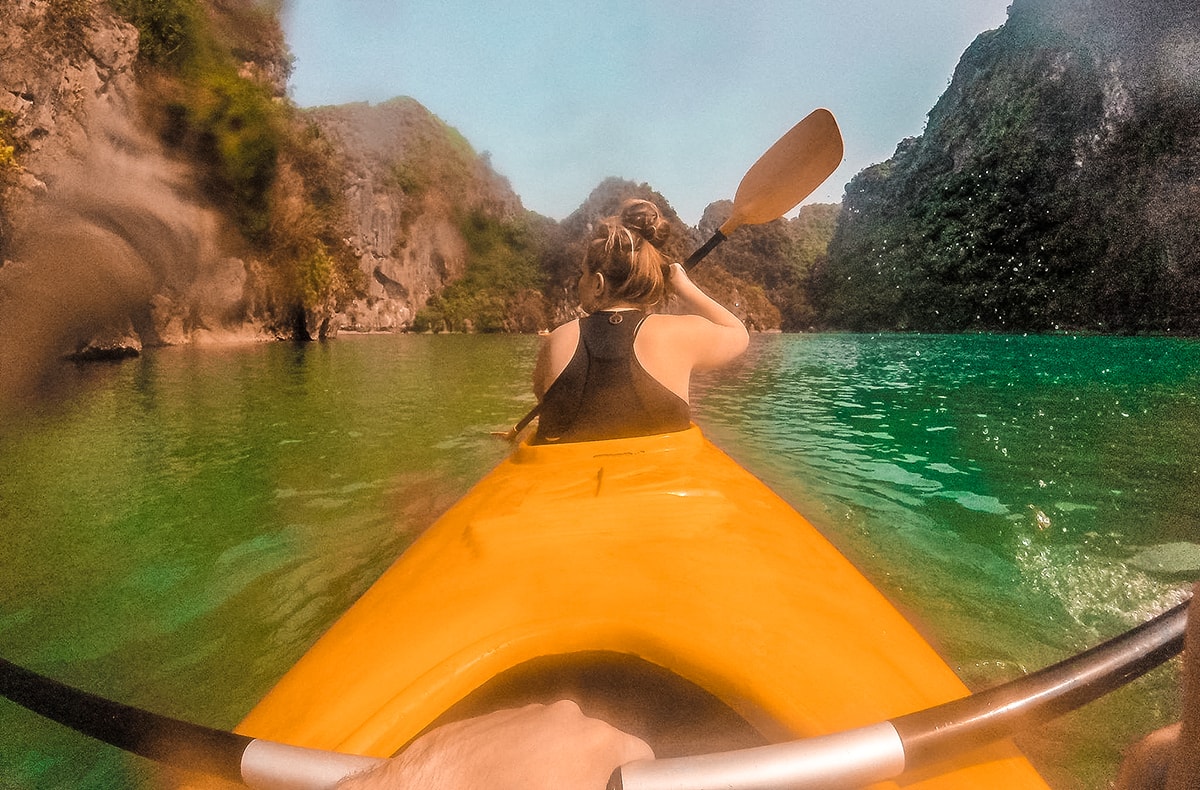 Ha Long Bay On A Budget, Vietnam | Cheap Ha Long Bay Cruise | Cat Ba Island | Adventure | Backpack South East Asia | Travel | Backpacking | Must Visit | Do Not Miss | Vietnam | Ha Long Bay Cruise | Ocean Tours | Adventure | Photography | Backpackers Wanderlust |