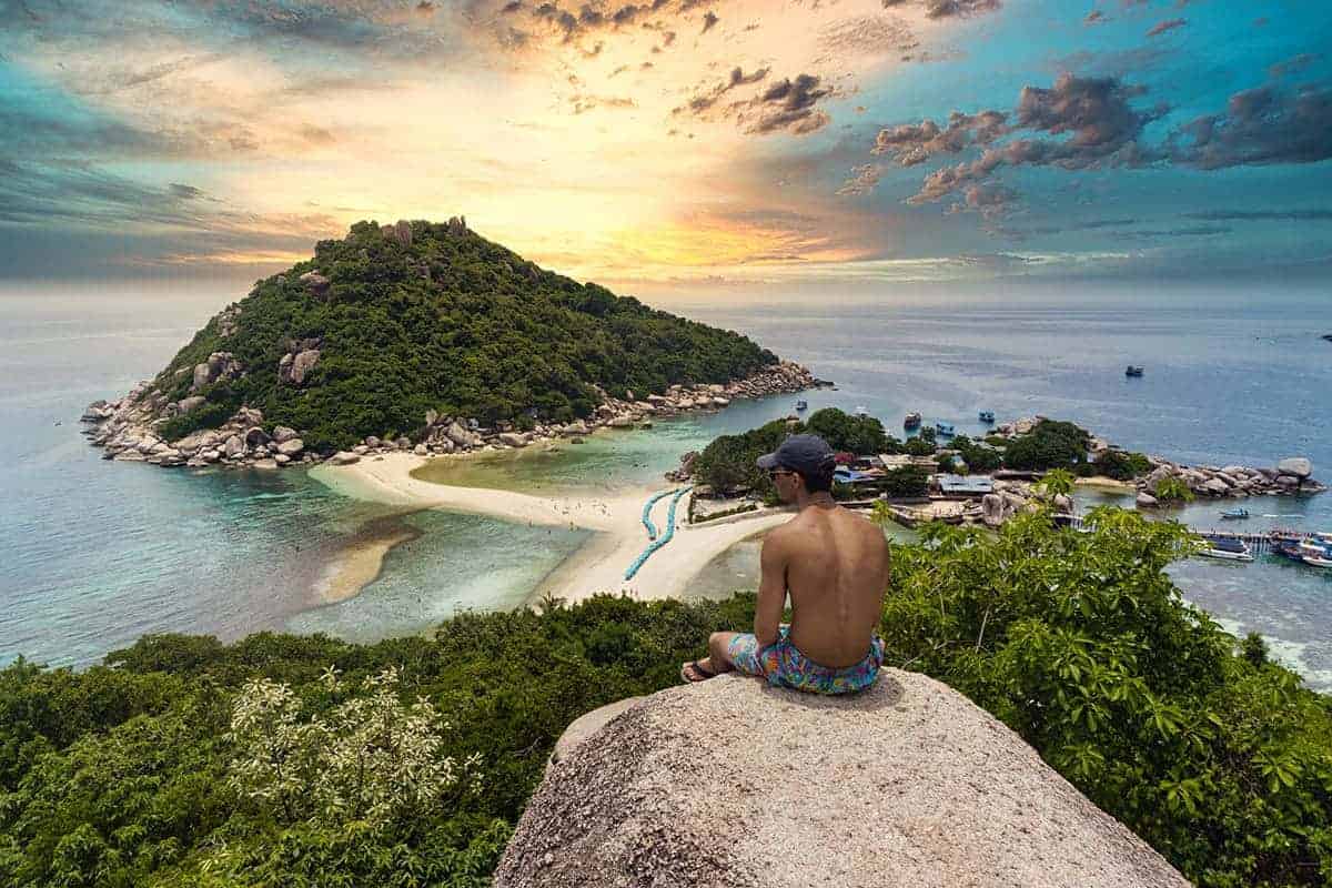view from koh nang yuan while on the backpacking koh tao itinerary