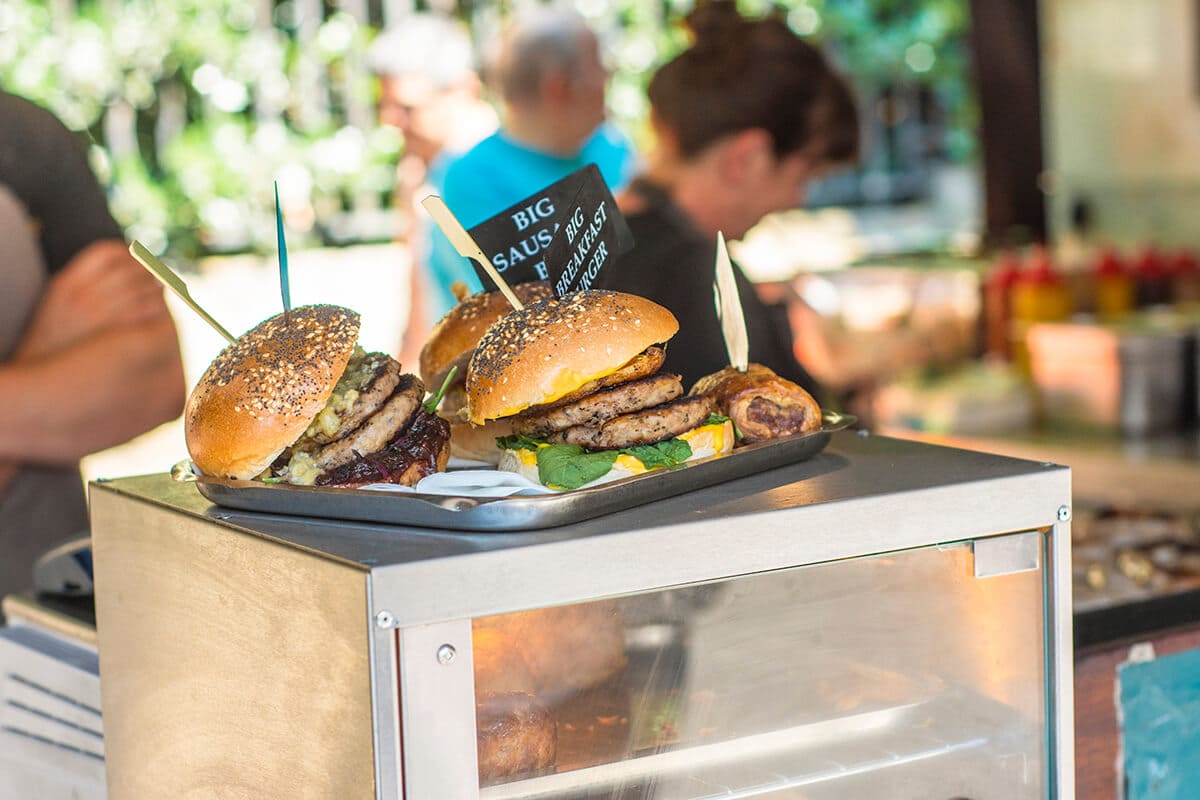 borough market burgers backpacking london