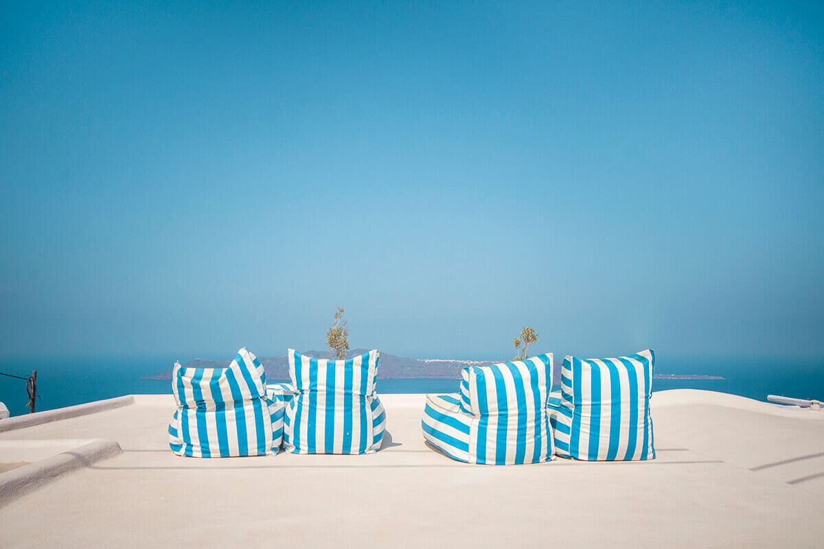 Backpacking Santorini On A Budget: All You Need To Know 10 the ocean backpacking santorini on a budget