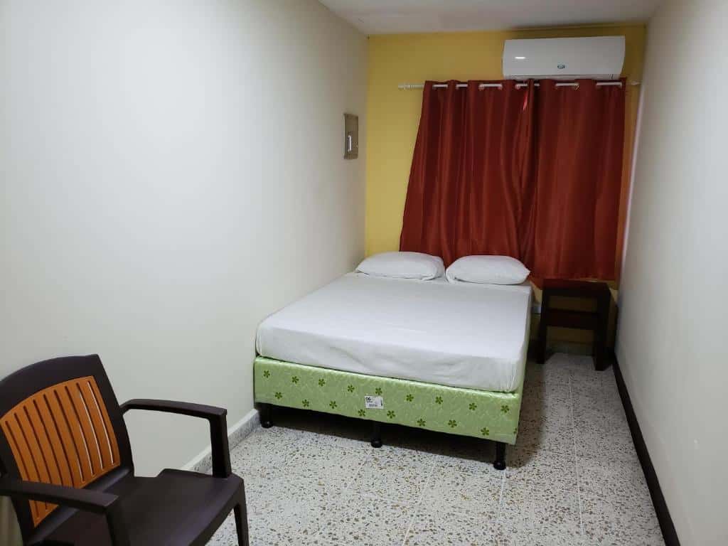 the standard private room at hotel el dorado in la ceiba