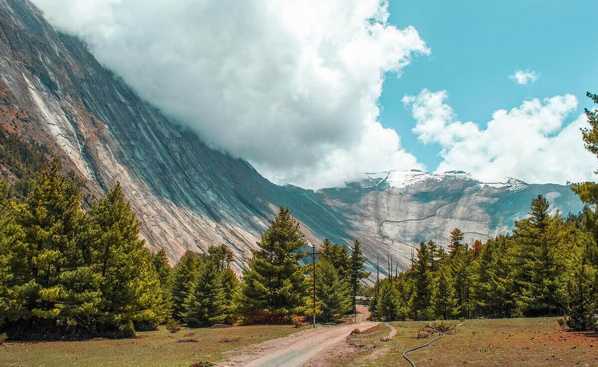 Day 5: Chame To Upper Pisang On The Annapurna Circuit 17 heavens door chame to upper pisang annapurna circuit