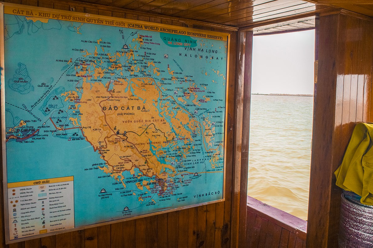 Ha Long Bay On A Budget, Vietnam | Cheap Ha Long Bay Cruise | Cat Ba Island | Adventure | Backpack South East Asia | Travel | Backpacking | Must Visit | Do Not Miss | Vietnam | Ha Long Bay Cruise | Ocean Tours | Adventure | Photography | Backpackers Wanderlust |