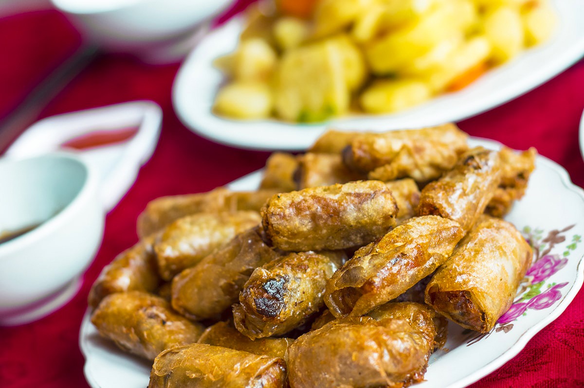 Ha Long Bay On A Budget, Vietnam | Cheap Ha Long Bay Cruise | Cat Ba Island | Adventure | Backpack South East Asia | Travel | Backpacking | Must Visit | Do Not Miss | Vietnam | Ha Long Bay Cruise | Ocean Tours | Adventure | Photography | Backpackers Wanderlust |