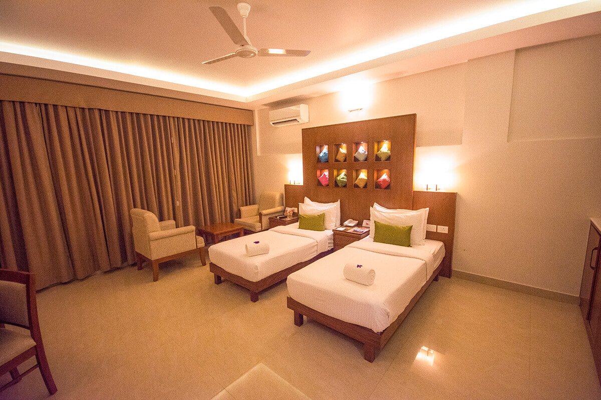 twin bedroom at the fog hotel munnar