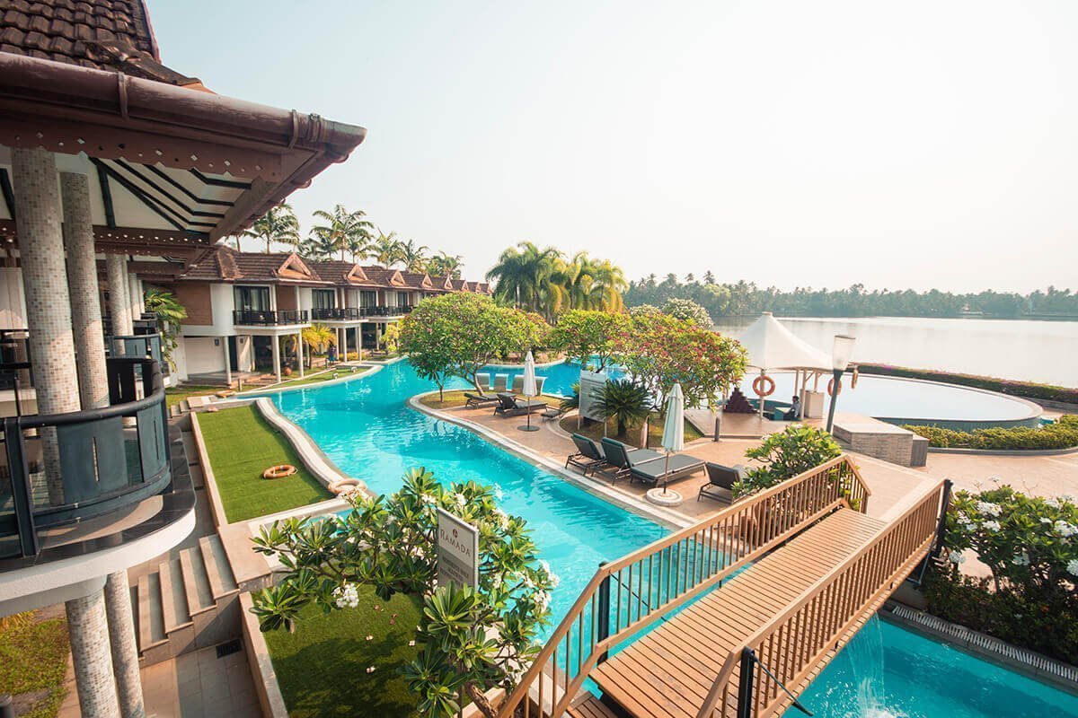 where to stay in kerala