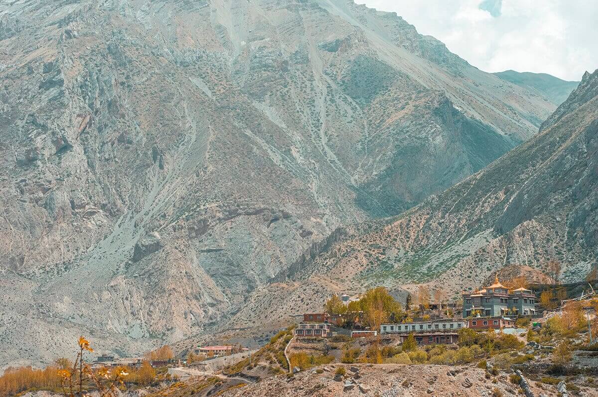 temples high camp to muktinath over thorong la pass on the annapurna circuit