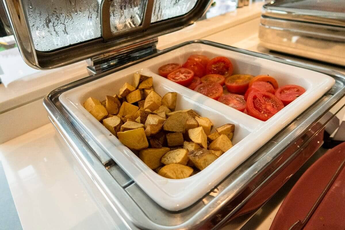 buffet breakfast selection at ibis styles khao san bangkok