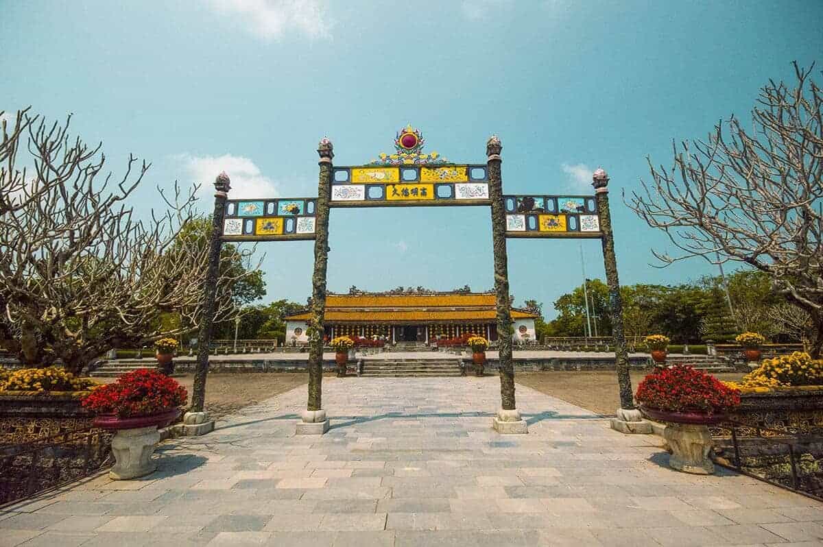 architecture inside the imperial city of hue