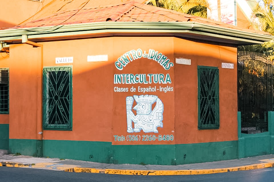 Studing in Heredia, Costa Rica | Travel Central America | Learn Spanish | Hike | Hiking | Intercultura | Rainforest | Backpacking Costa Rica | San Jose | What to do | Where to sleep | Heredia | studying abroad | Backpackers Wanderlust |