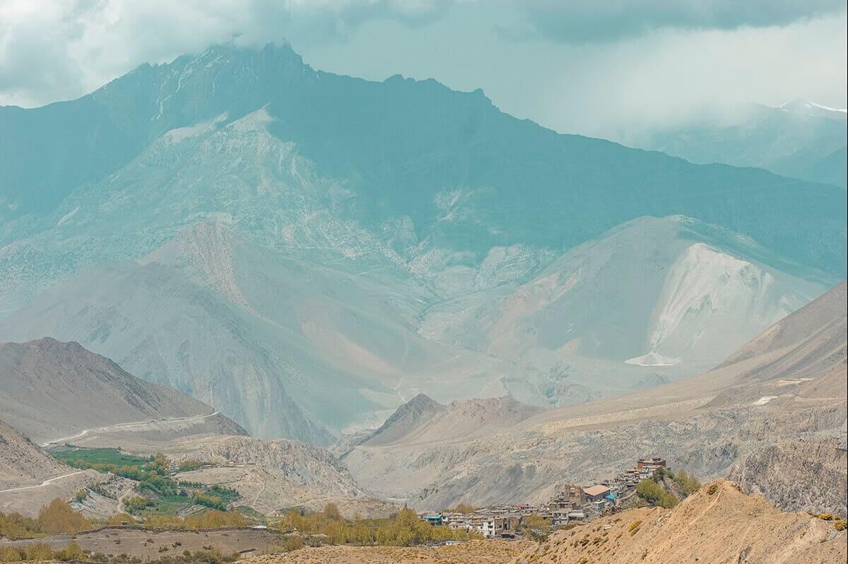 mountain landscapes muktinath to jomsom
