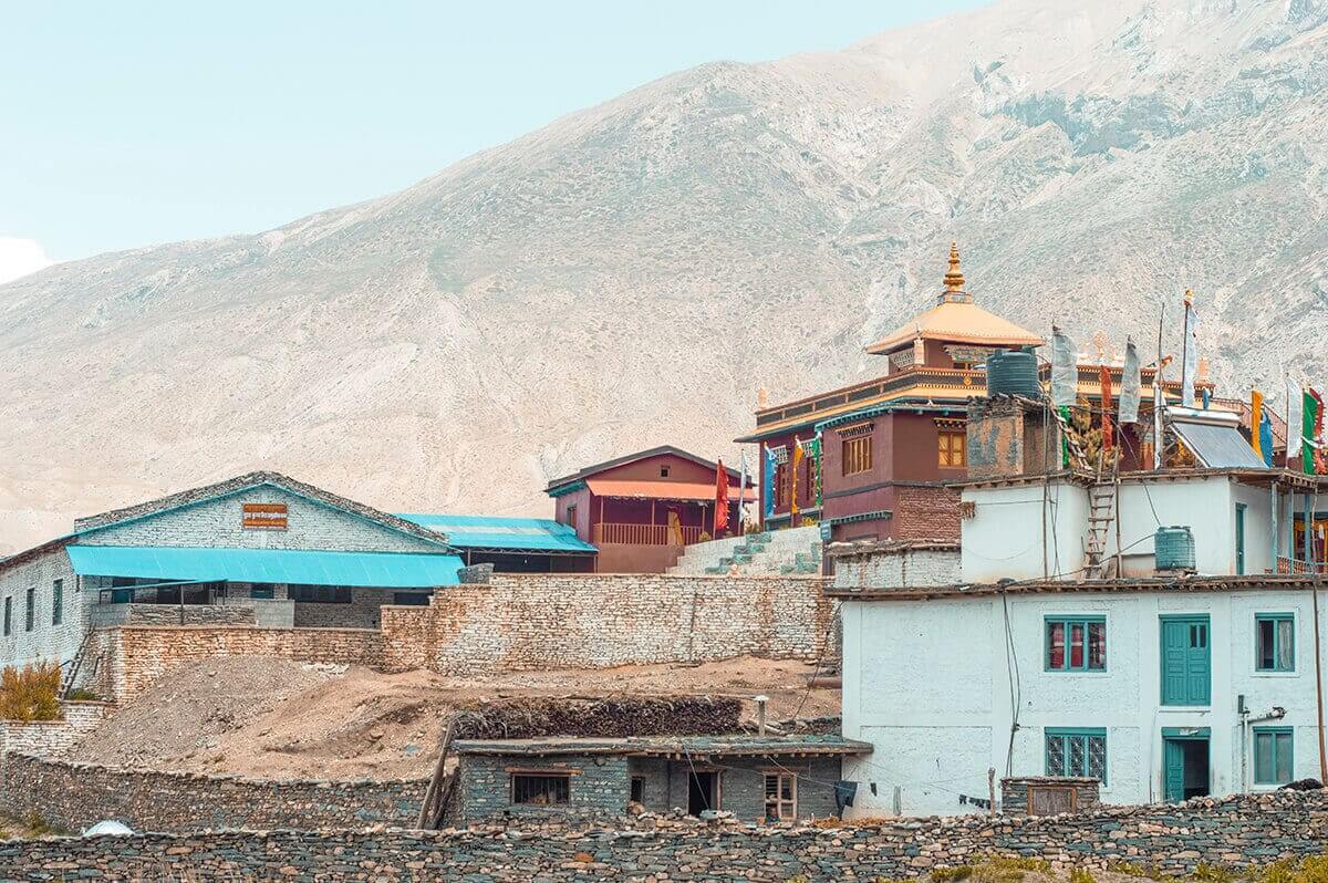 village of muktinath to jomsom on the annapurna circuit