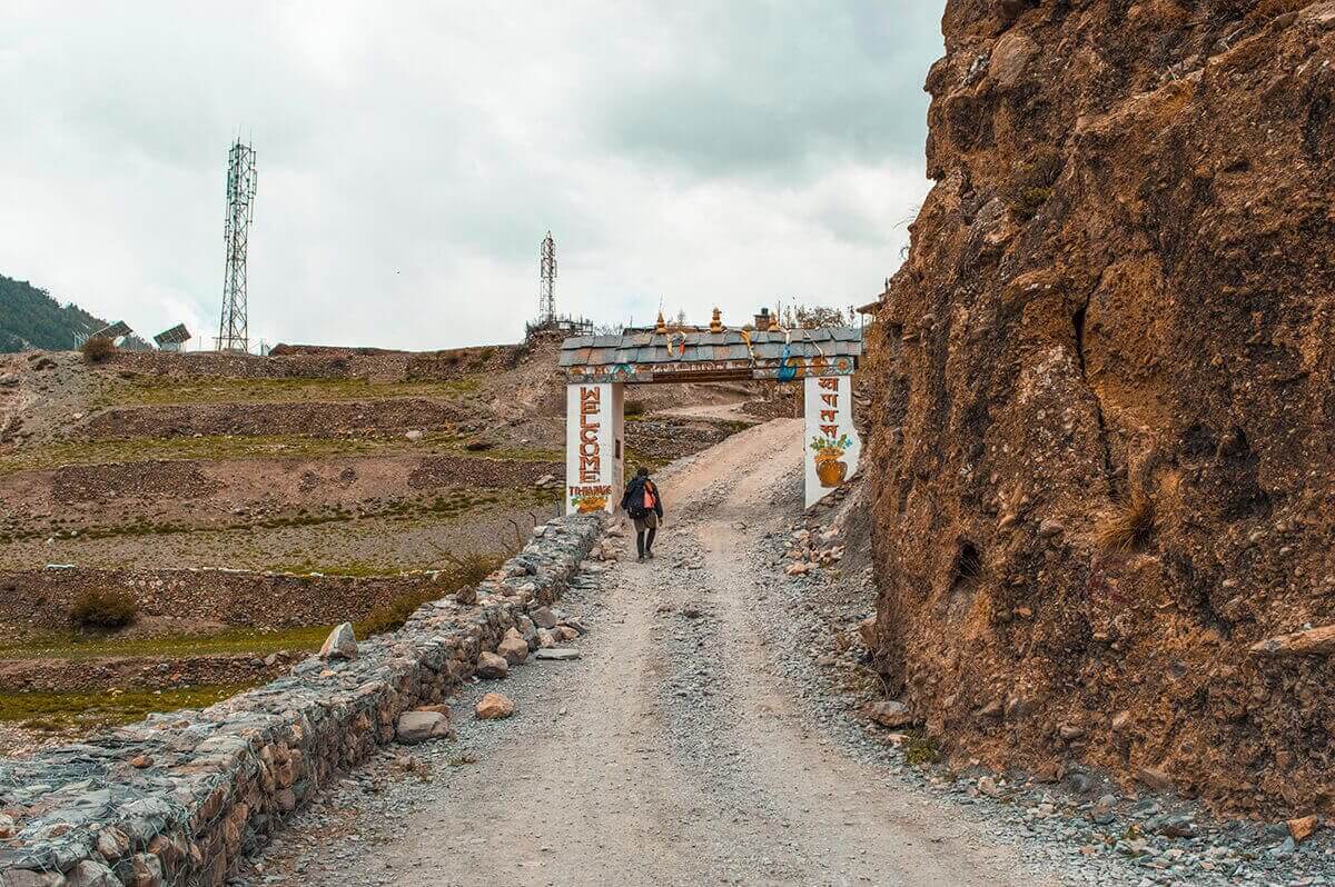 arriving in manang ngawal to manang on the annapurna circuit