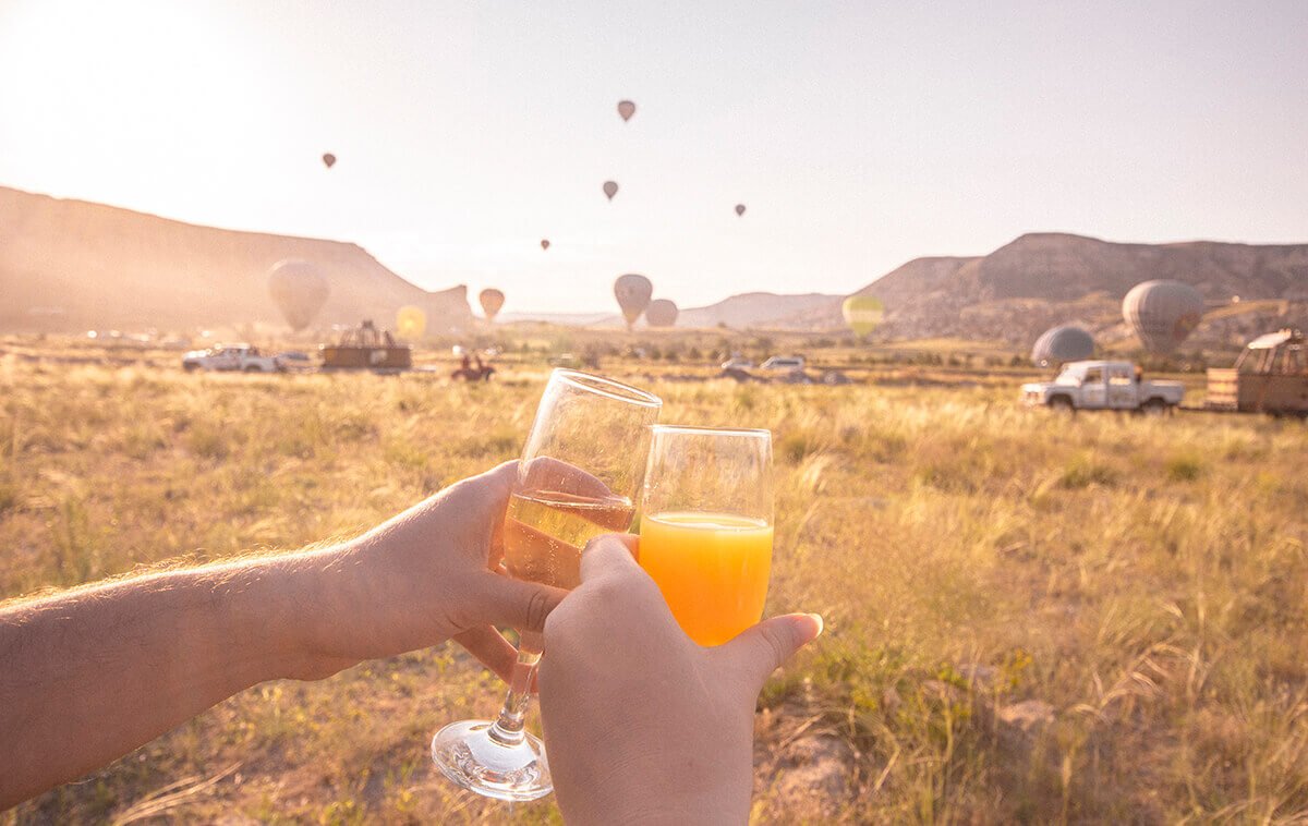 wine hot air ballooning cappadocia
