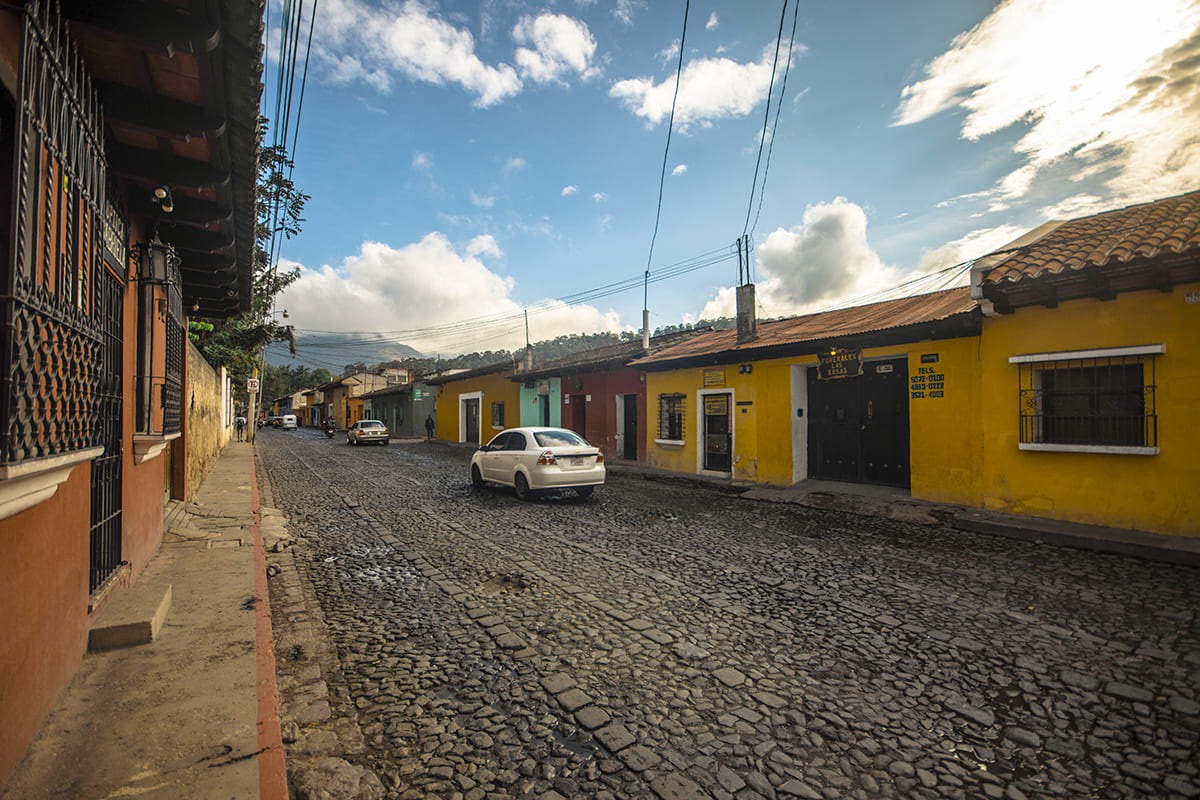 traveling from semuc champey to antigua by tourist shuttle, taxi and chicken bus