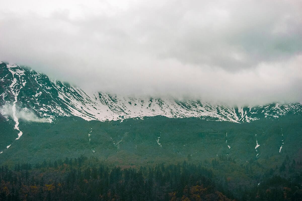 Day 3: Tal To Timang On The Annapurna Circuit 17 incoming storm tal to timang on the annapurna circuit