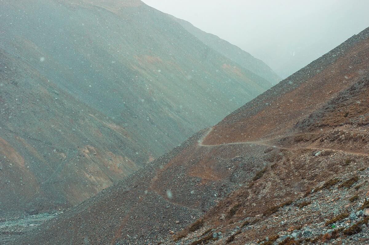 snowy landscapes yak kharka to thorong phedi base camp on the annapurna circuit