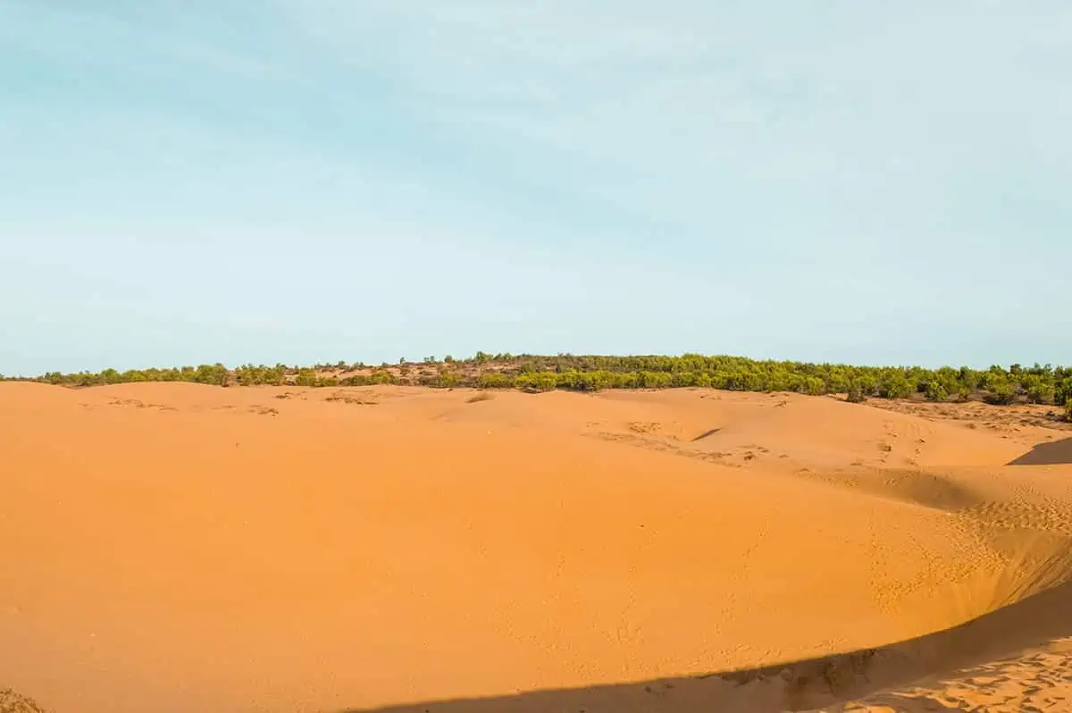 the red sand dunes in mui ne
