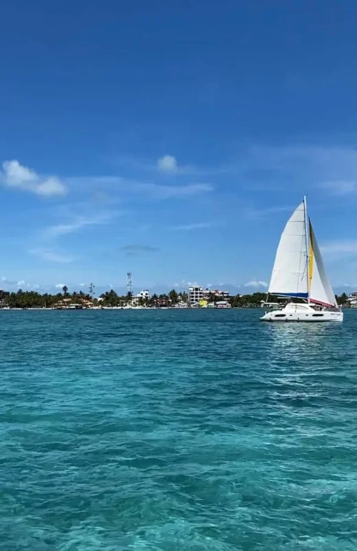 beautiful sights arriving in san pedro from belize city