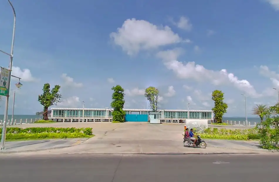 the new pier, including a helipad at old backpacker stomping ground, otres beach