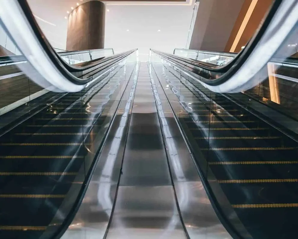 escalators khao san road to bangkok airport thailand