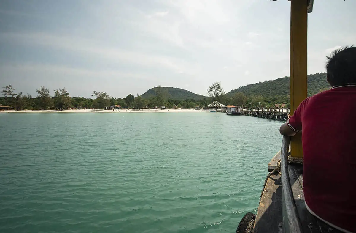 arriving at saracen bay on koh rong samloem by ferry
