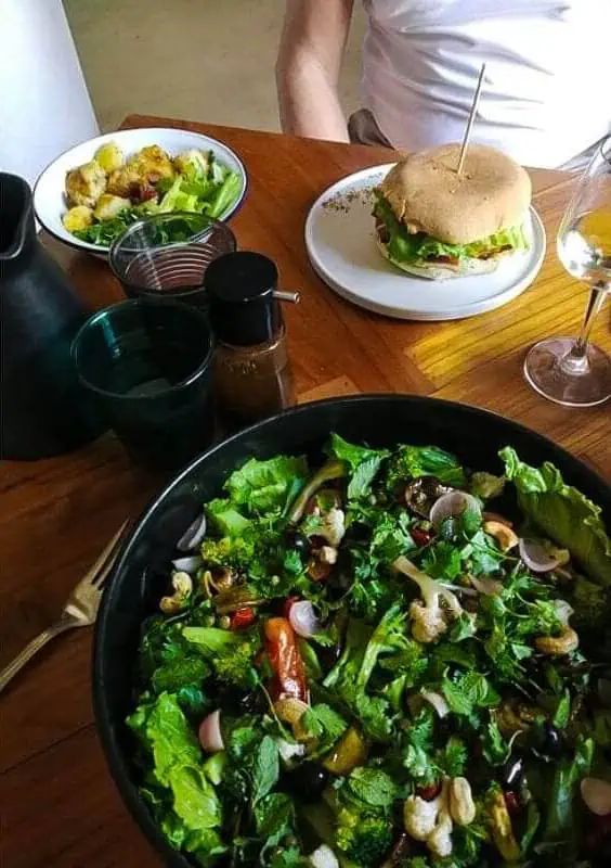 delicious salad and burger from popolo luang prabang