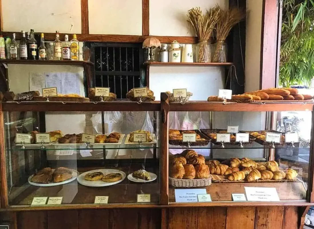 le banneton cafe bakery cabinet where to eat in luang prabang